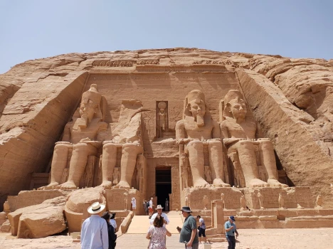 Abu Simbel Day Trip from Cairo by Air