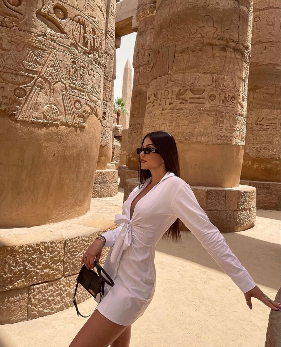 {"en":"Karnak Temple"}