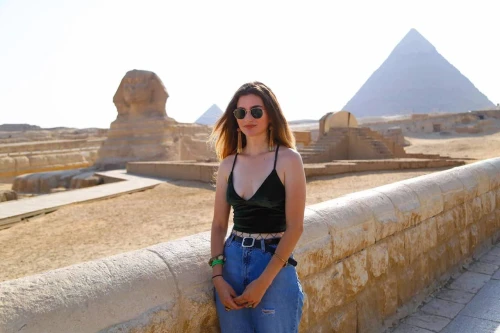 Egypt women tours - Giza Pyramids